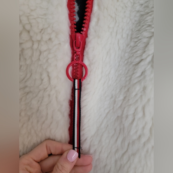 🇺🇲 Tommy Hilfiger fleece zip up jacket with contrast red zipper and flag logo - Picture 13 of 14